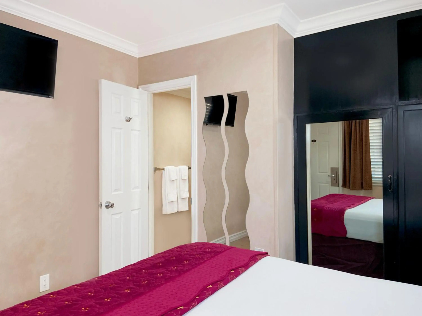 Foto - Nite Inn at Universal City - Walking Distance to Universal Studios Hollywood