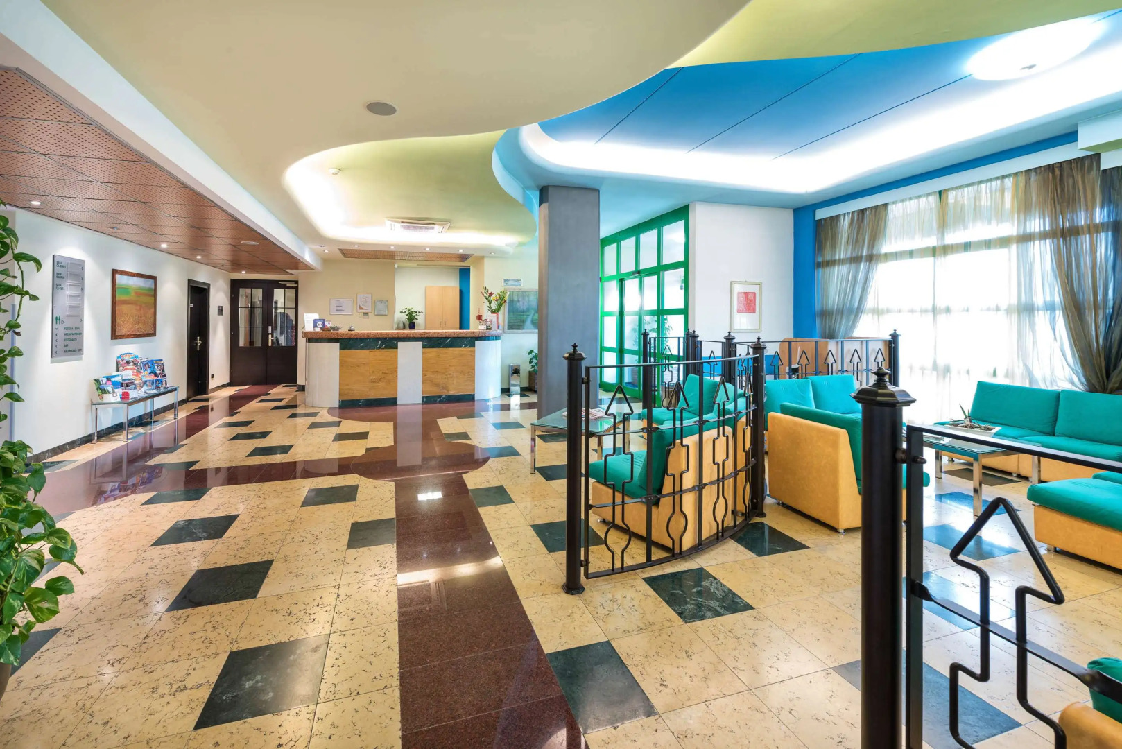 Foto - West Point Airport Hotel