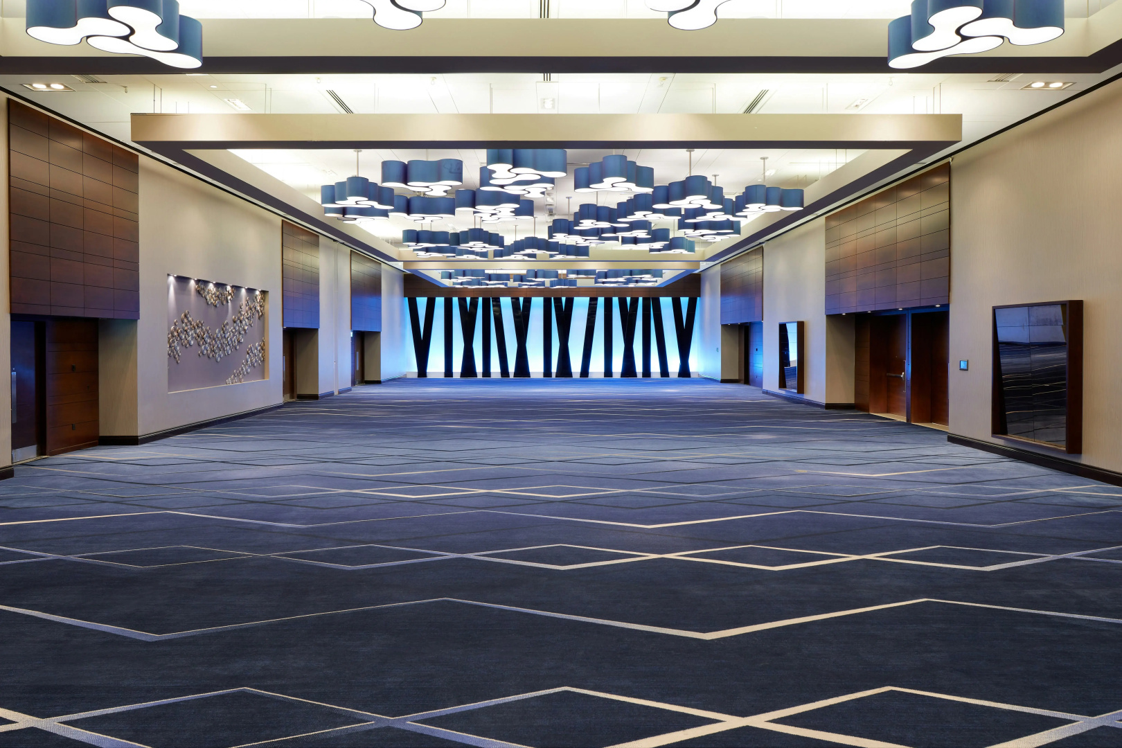 Photo - DoubleTree by Hilton Montreal