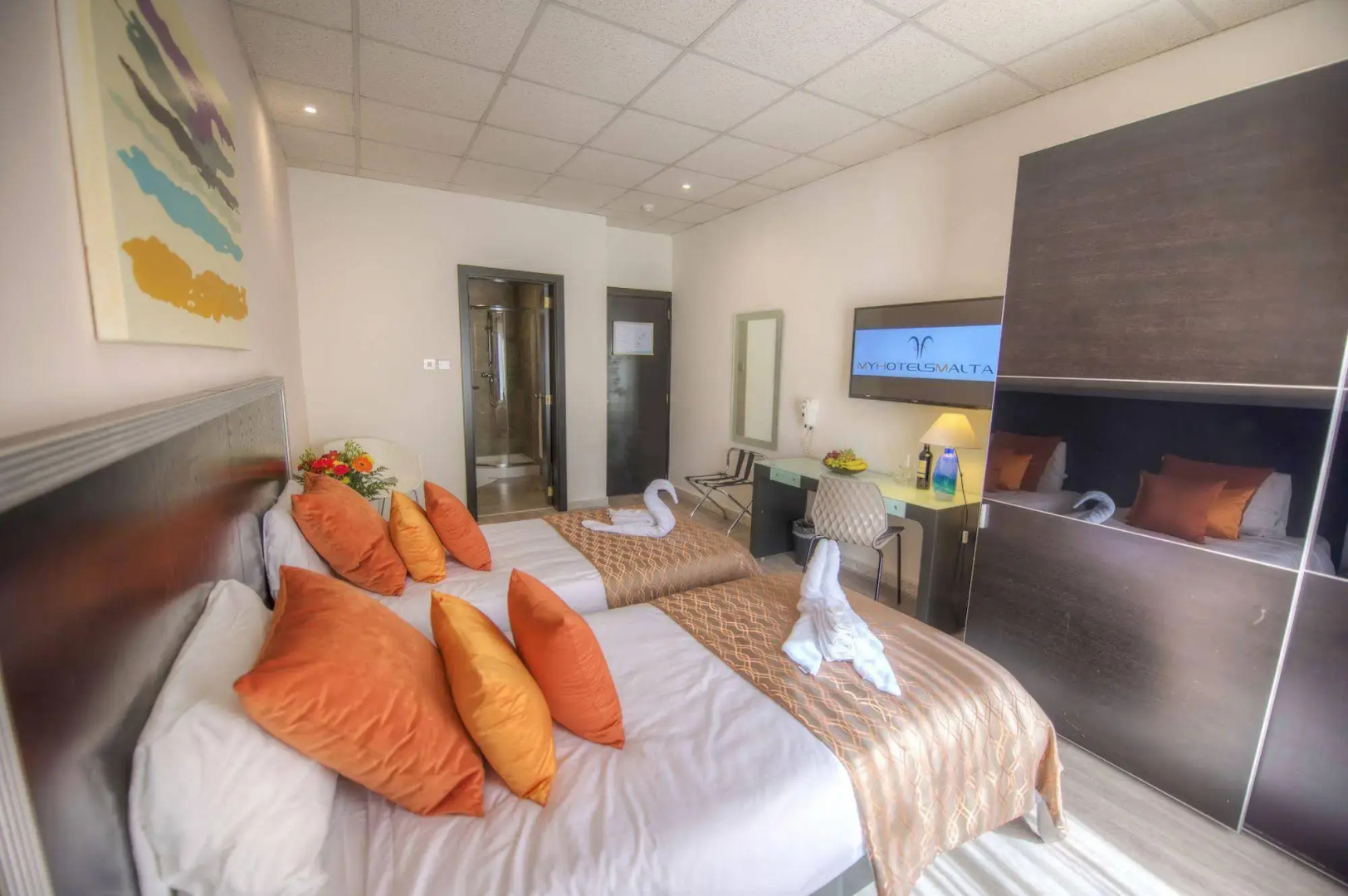 Photo - St. Julian's Bay Hotel