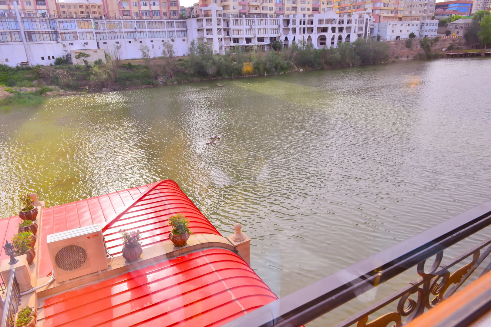 Photo - Lake Palace Hotel
