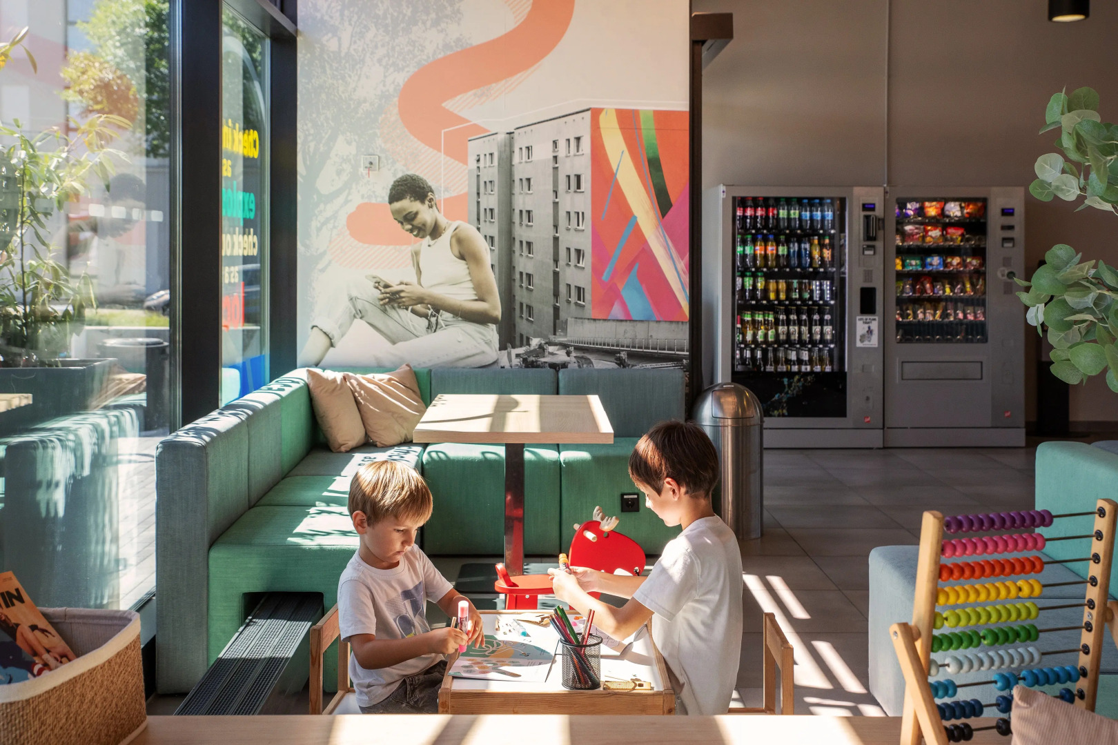 Photo - MEININGER Hotel Berlin Airport