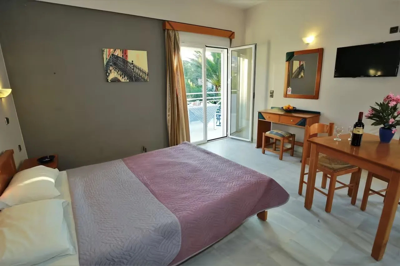 Foto - Hotel Athena