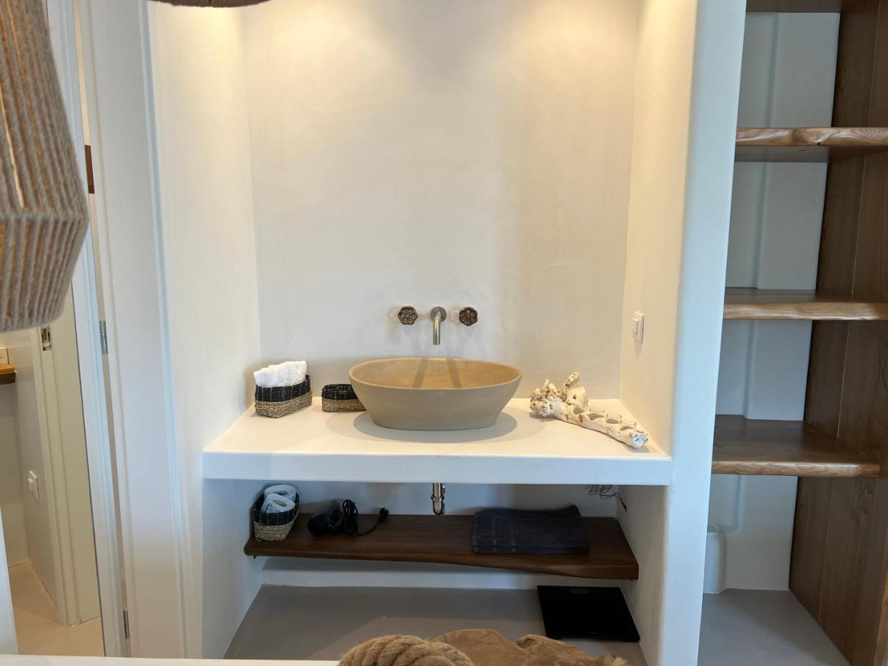 Zetine Suites Sikinos, Bild 14 von 21