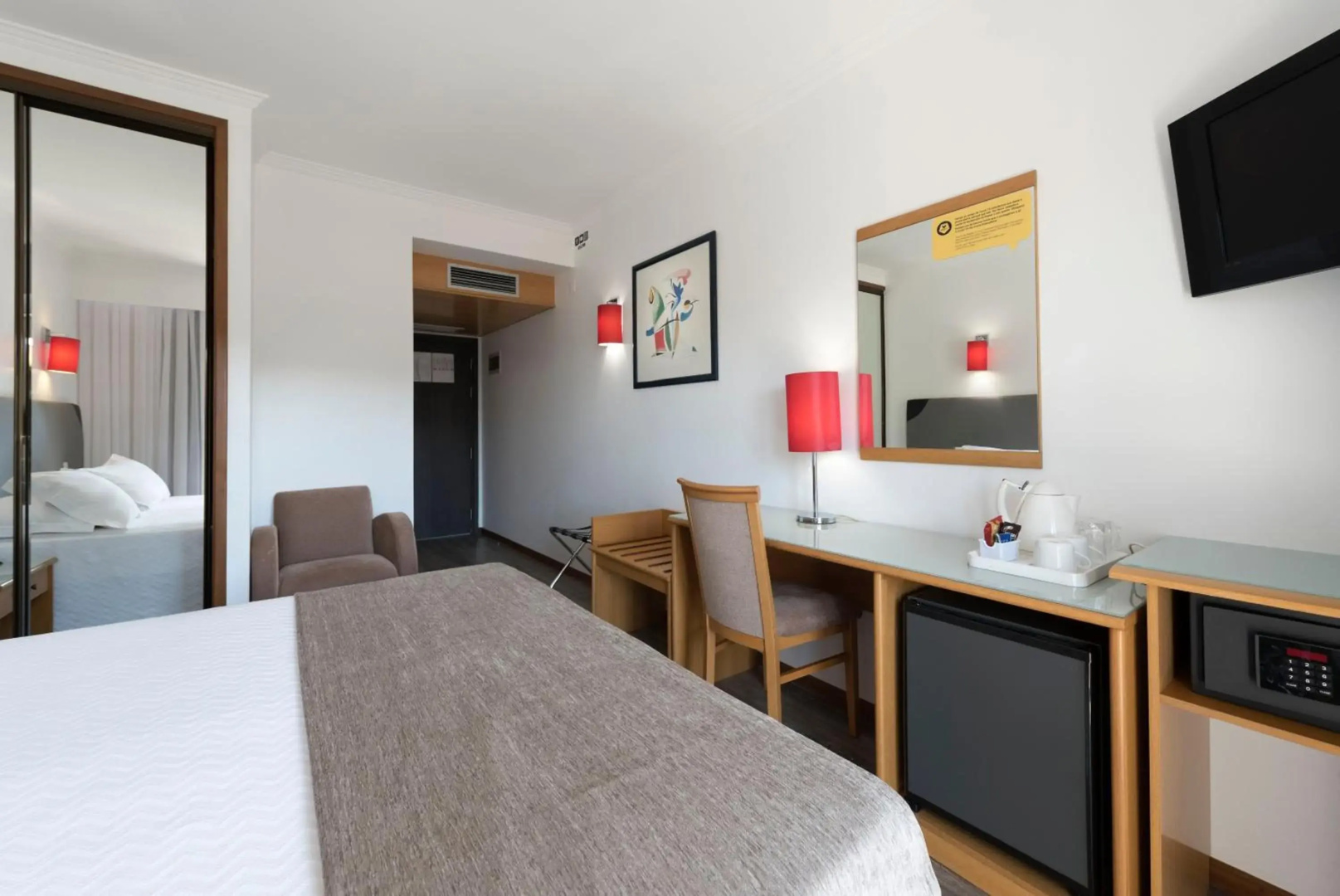 Photo - Varzinn Hotel