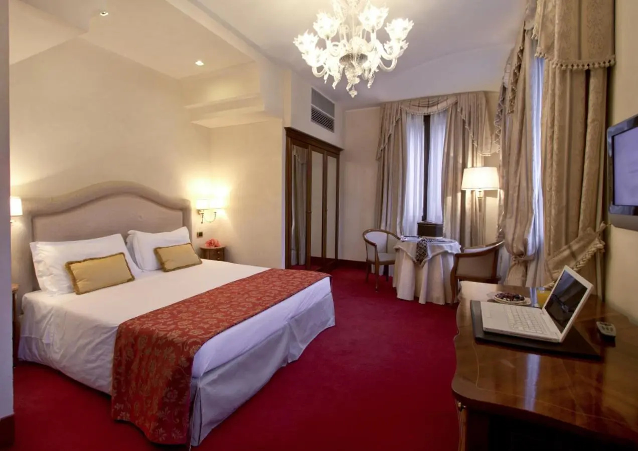 Photo - Hotel Al ponte dei sospiri