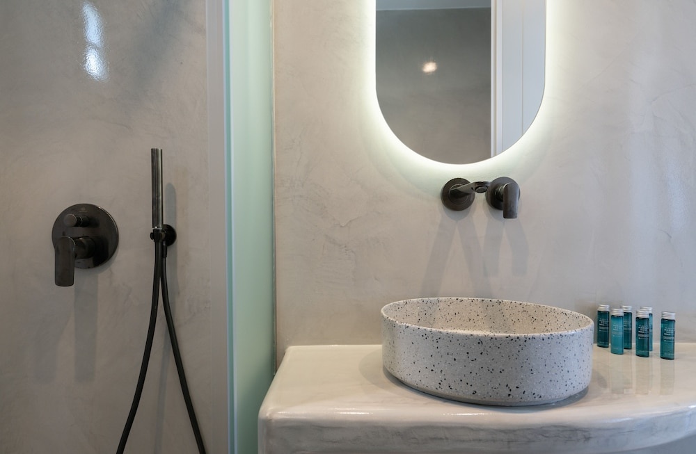 Photo - Aegean Diamonds Luxury Suites