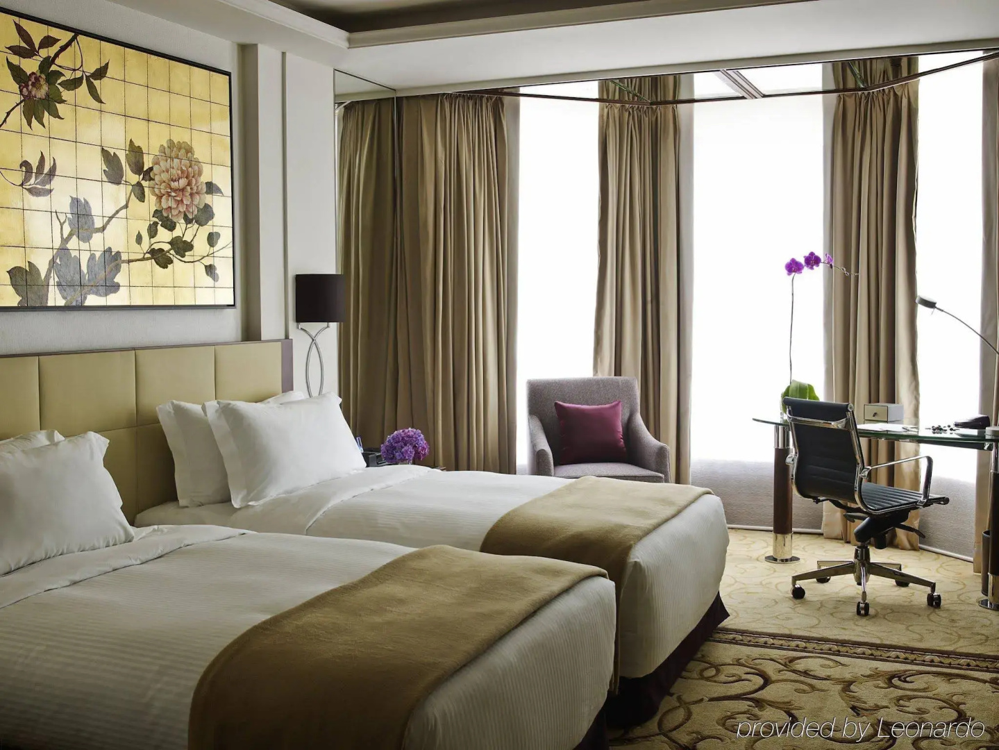 Photo - The Langham Hong Kong