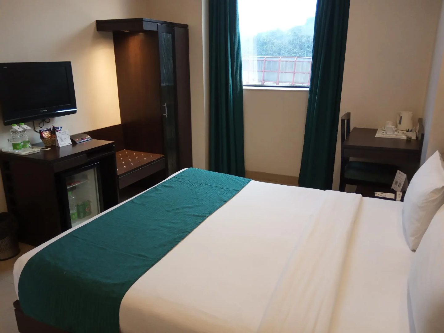 Photo - Rockland Hotel Panchsheel Enclave