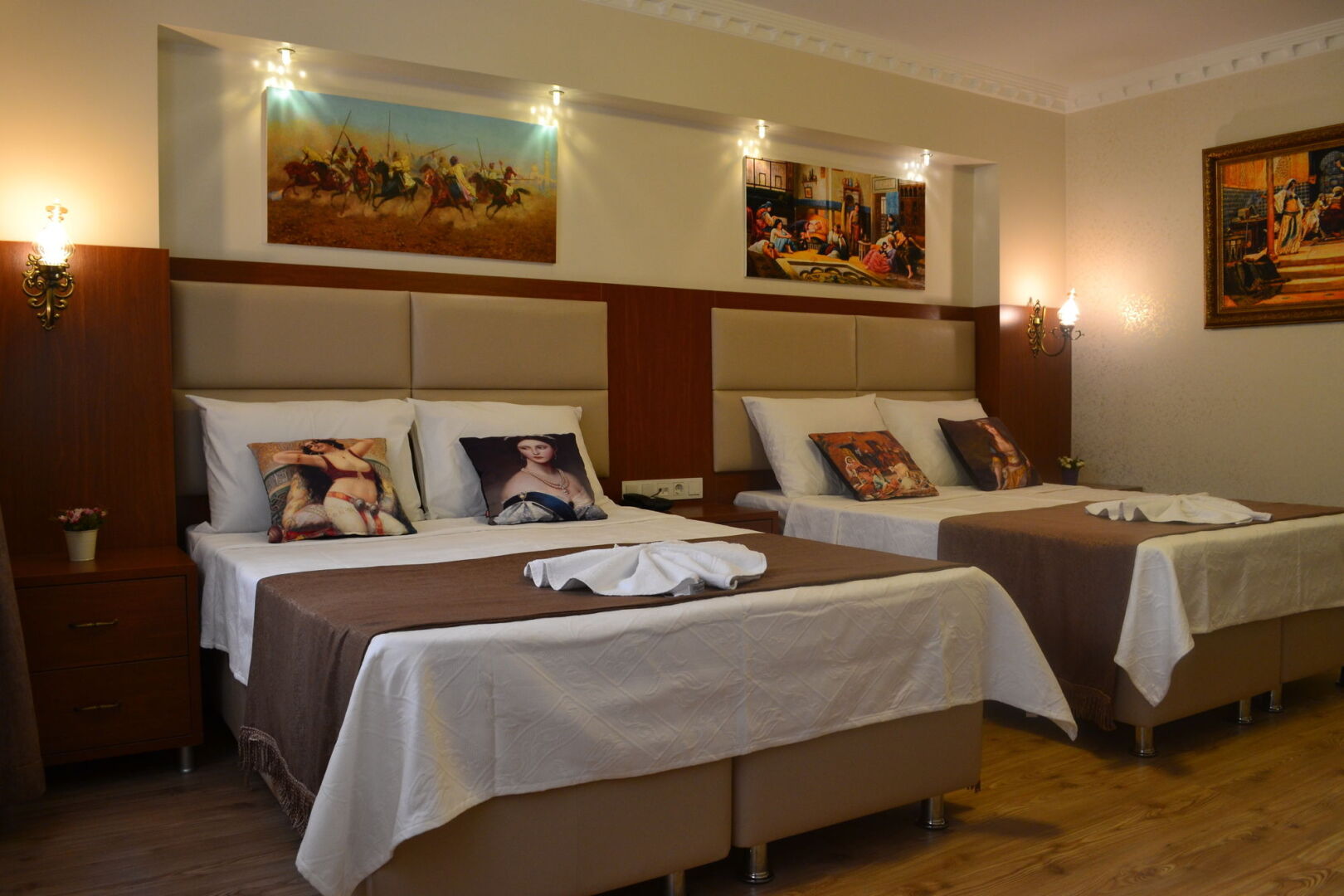 Photo - Peradise Hotel