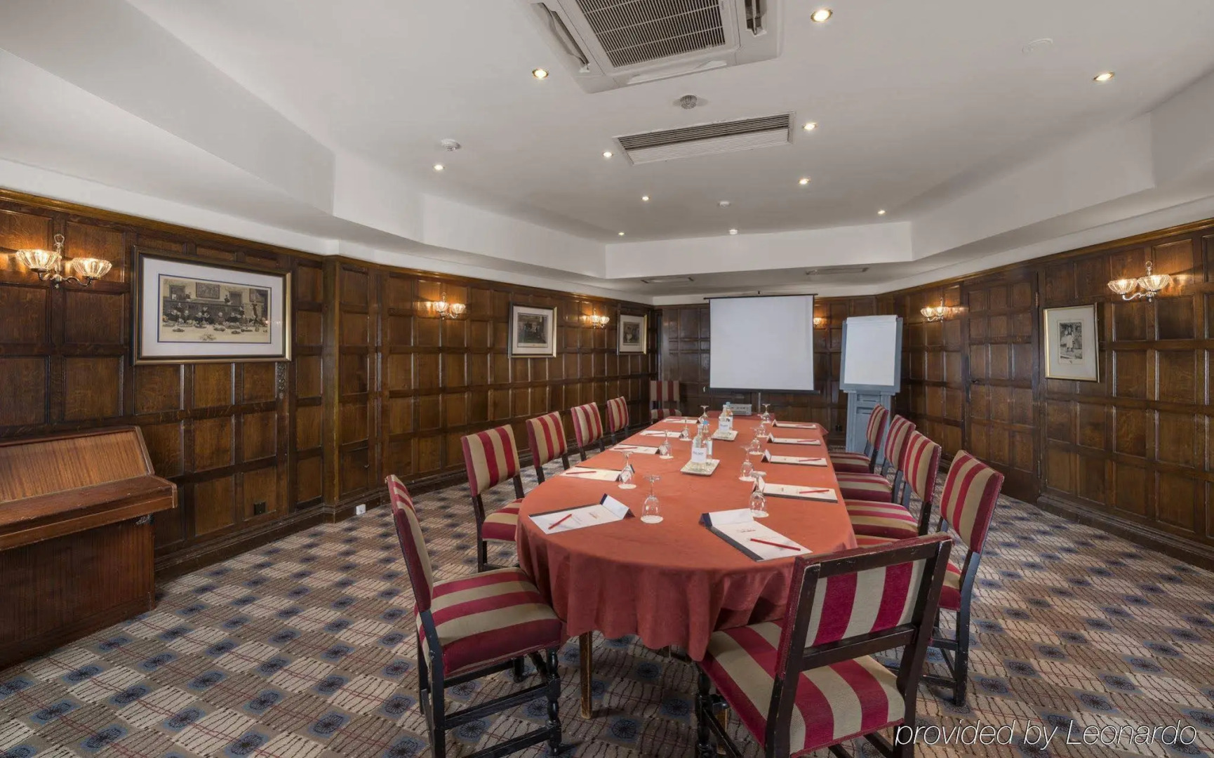 Photo - The Stanneylands