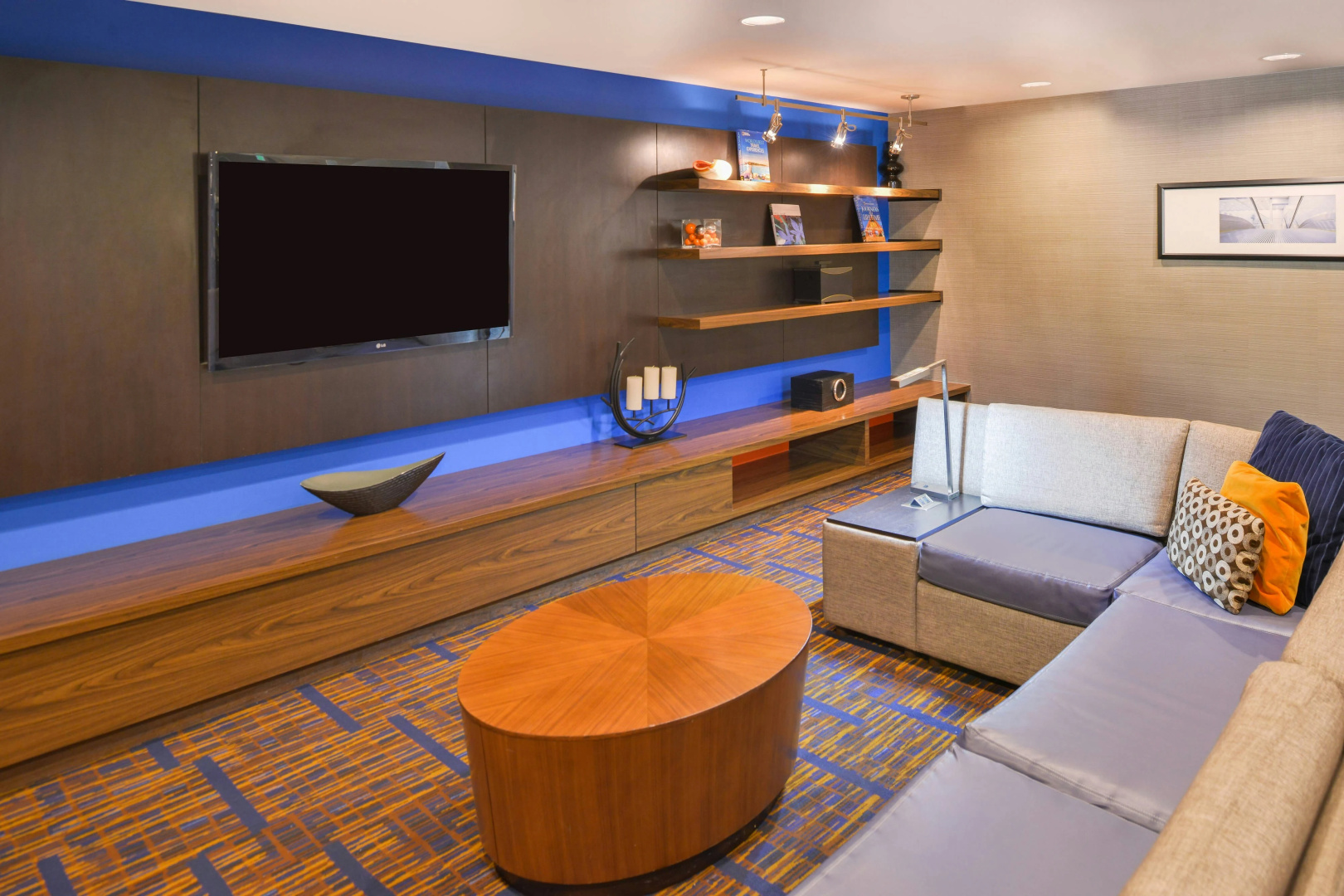 Photo - Courtyard by Marriott Tampa North/I-75 Fletcher