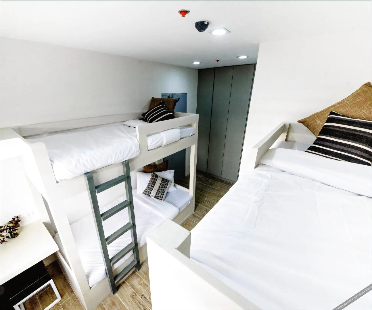 Foto - 1075 Dormitel