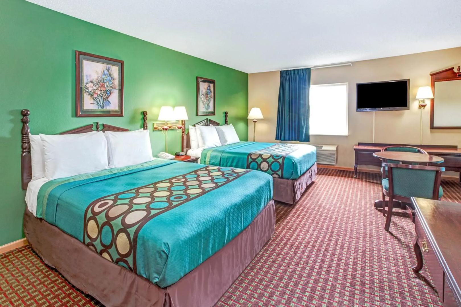 Photo - Super 8 by Wyndham McHenry/Fox Lake Area