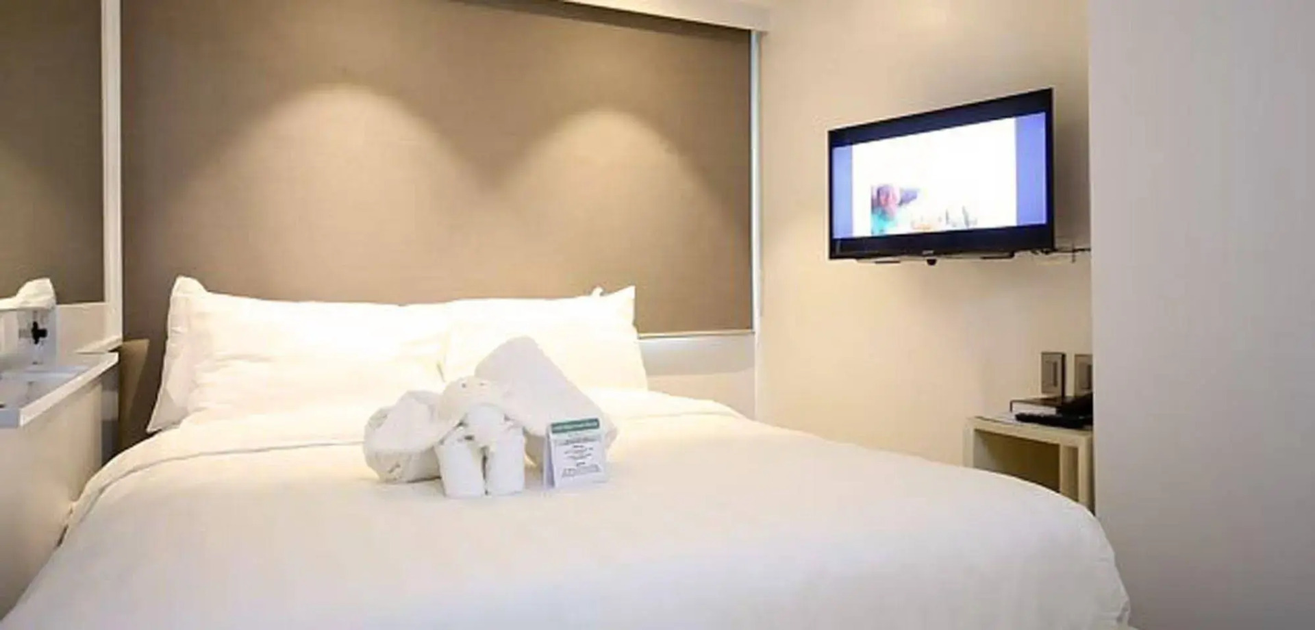 Photo - The Mini Suites Eton Tower Makati