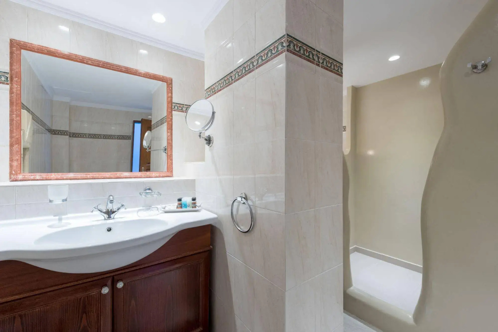 Foto - Villa Renos Hotel