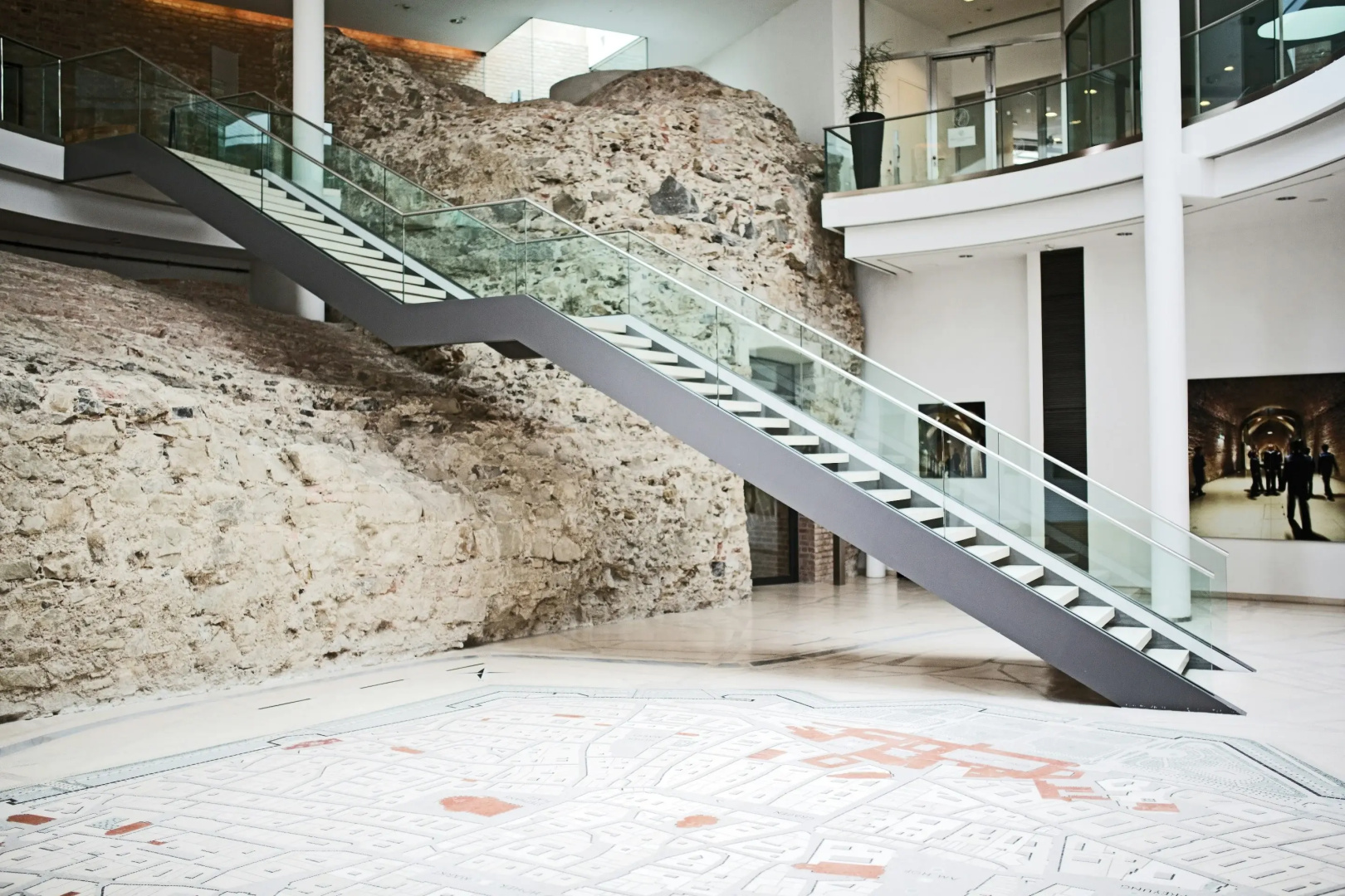Photo - Palais Coburg
