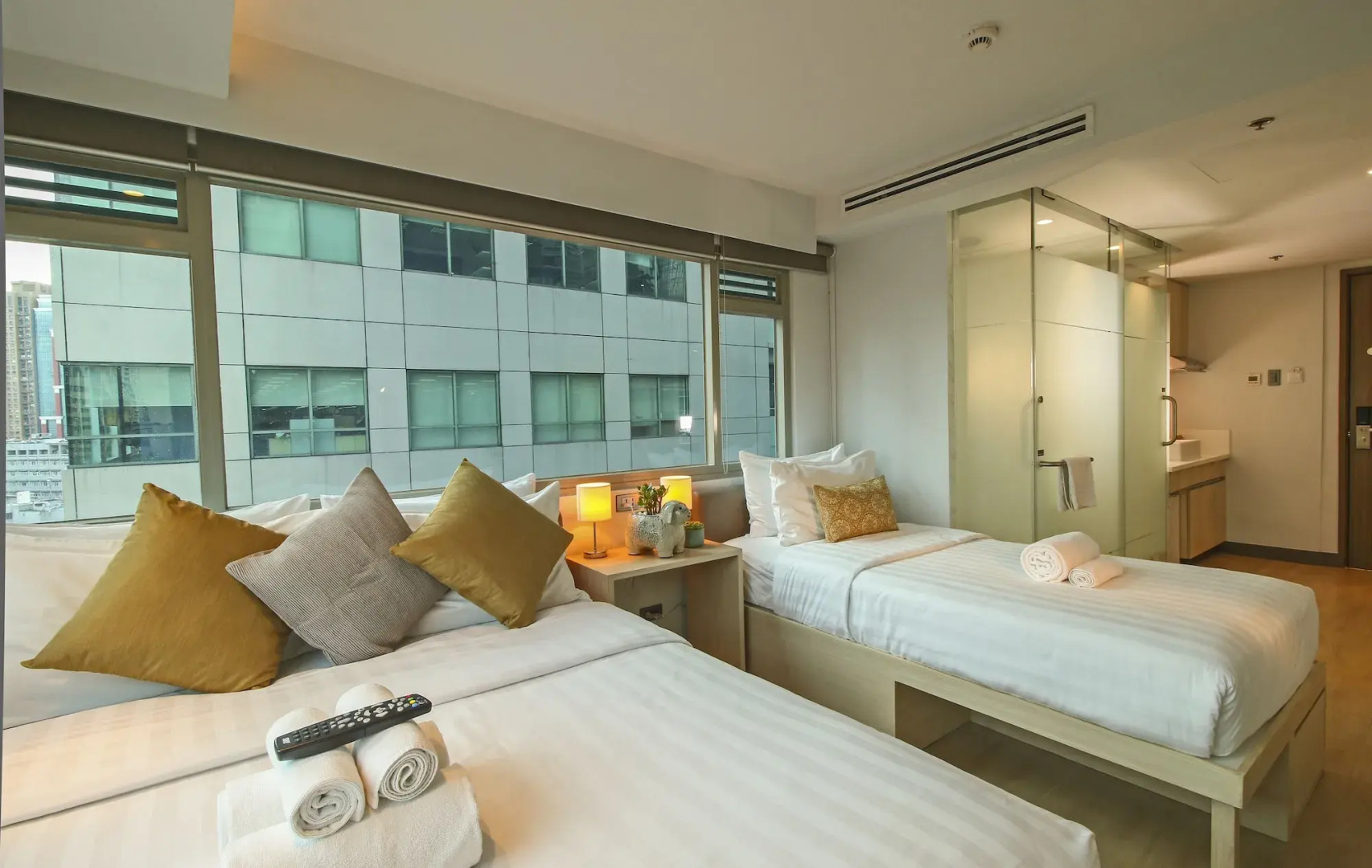 Photo - The Mini Suites Eton Tower Makati