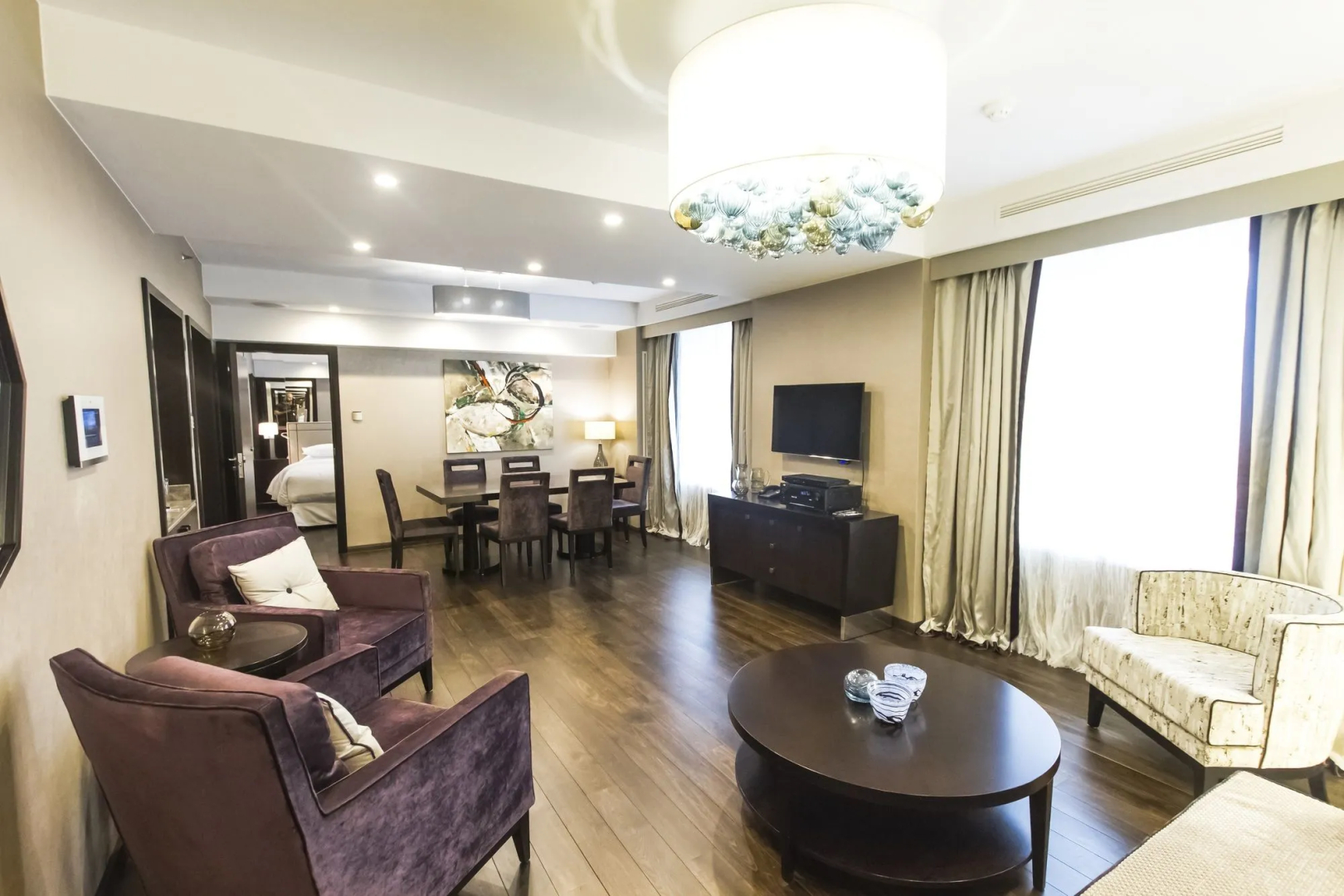 Photo - Sheraton Bucharest Hotel