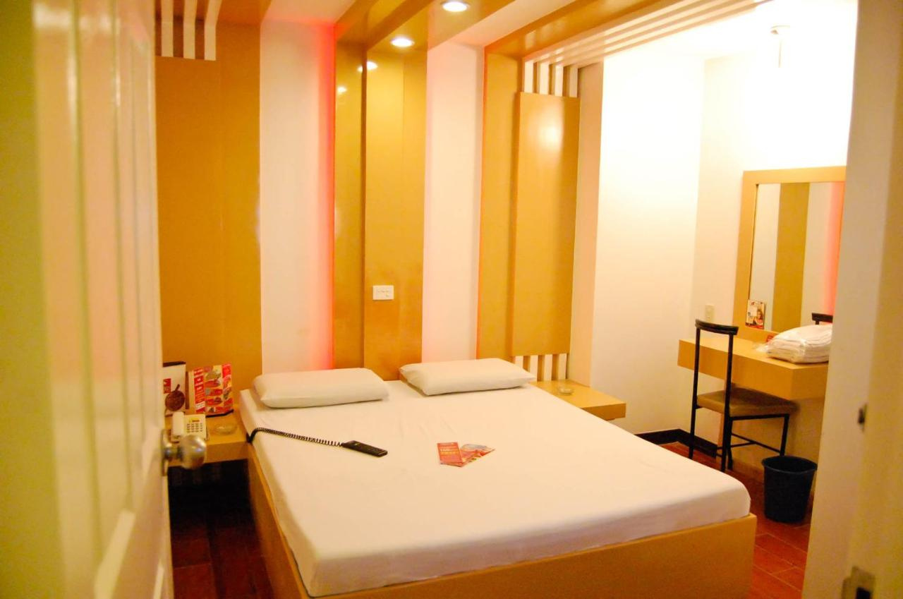 Foto - Hotel Sogo Quezon Avenue