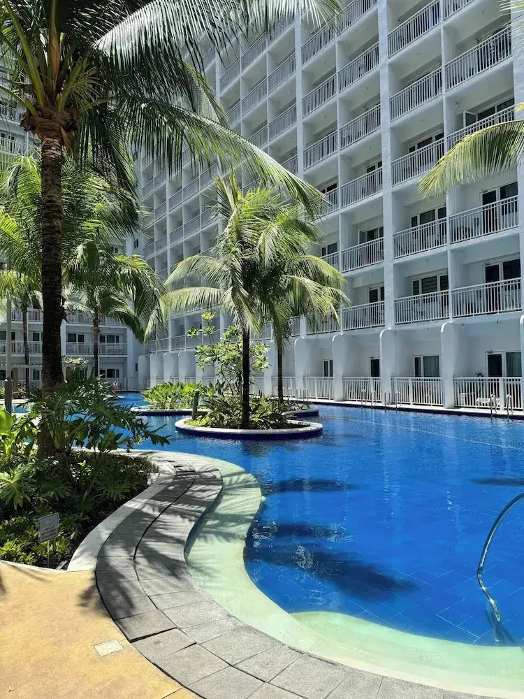 Photo - Relax in Pasay City's Best Kept Secret - Spacious Condo With Garden View