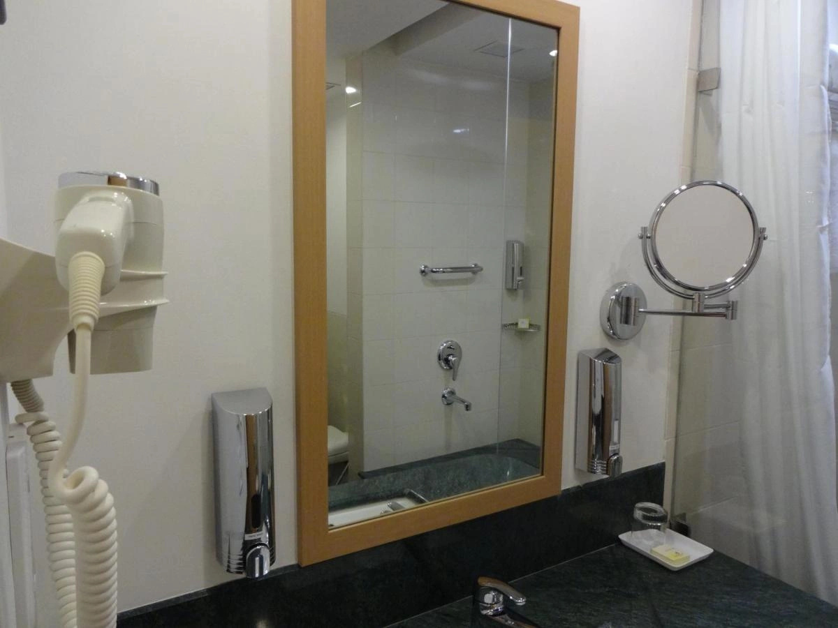 Foto - Lemon Tree Hotel Gachibowli Hyderabad