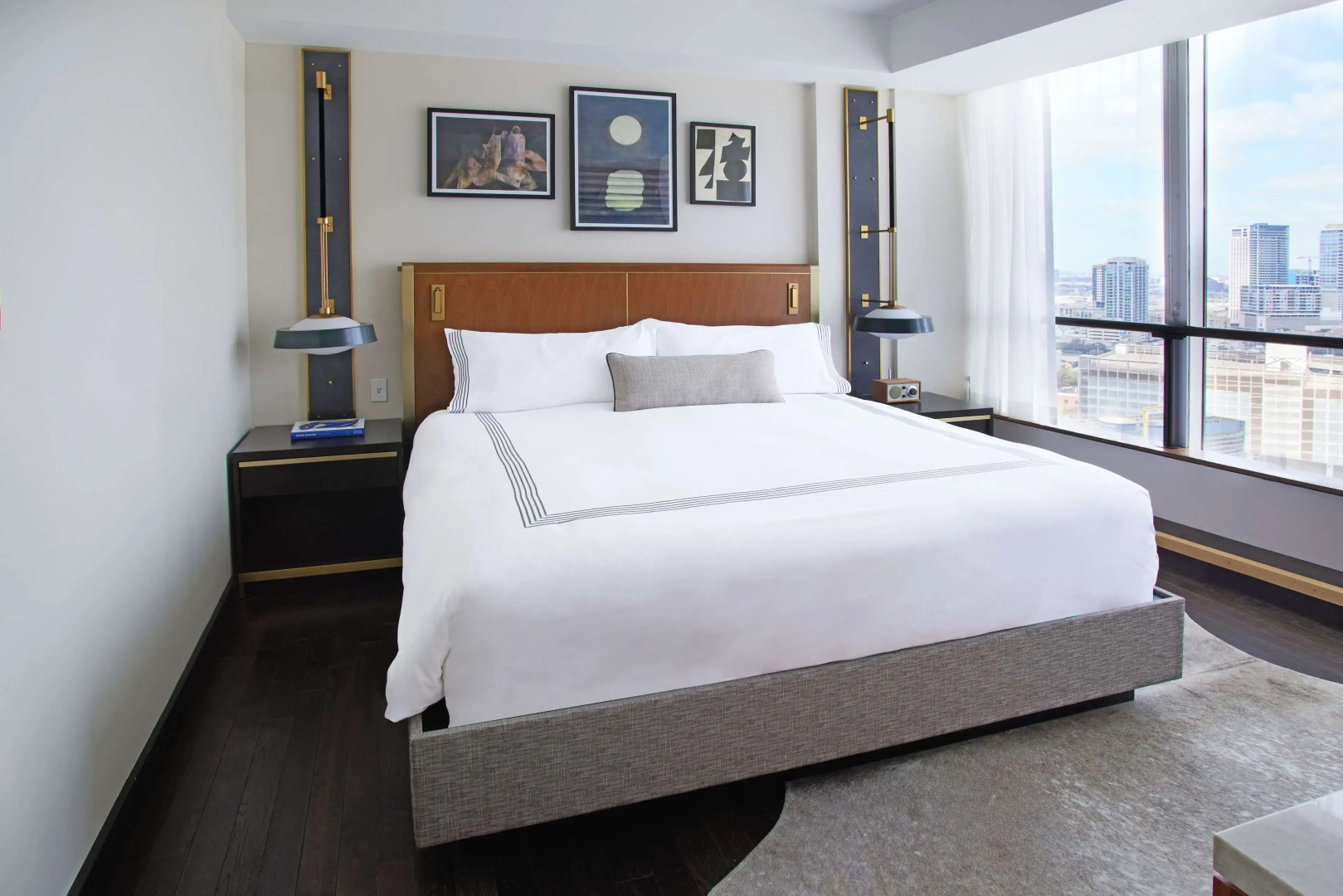 Photo - Thompson Dallas, by Hyatt