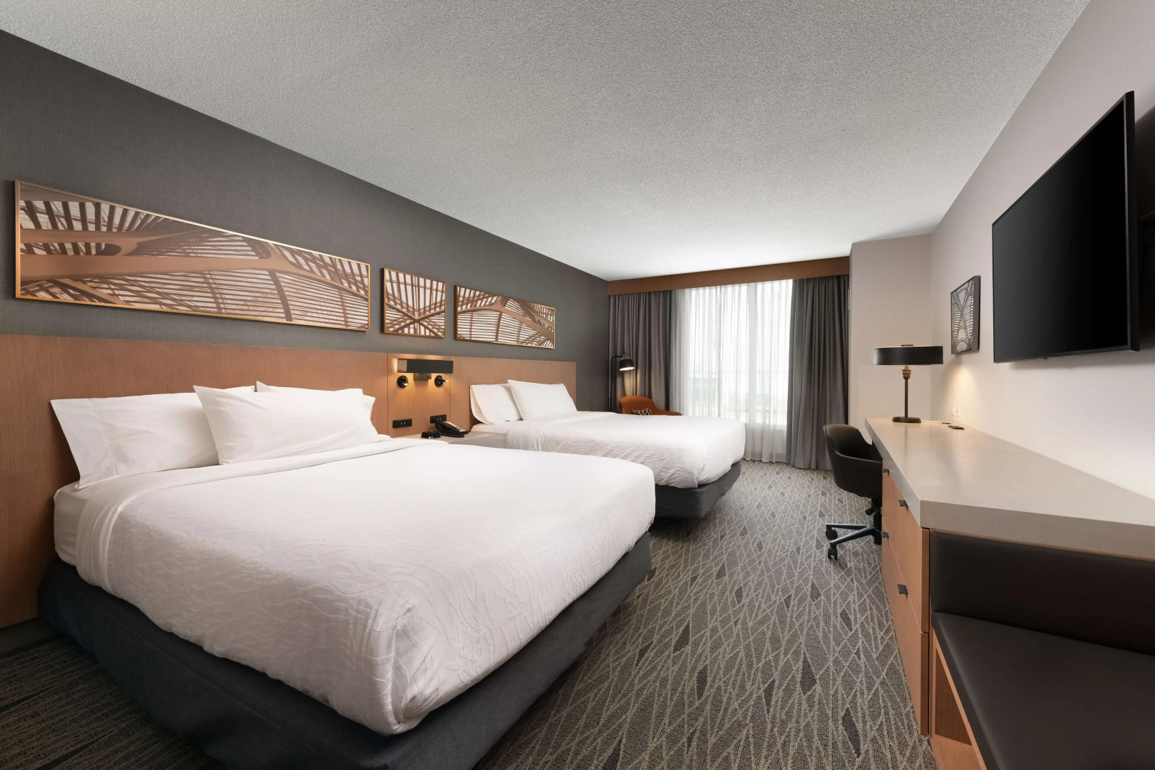 Photo - Hilton Garden Inn Toronto Airport