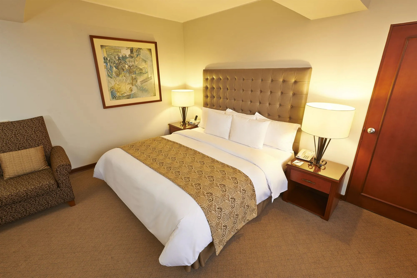 Photo - Sol de Oro Hotel & Suites