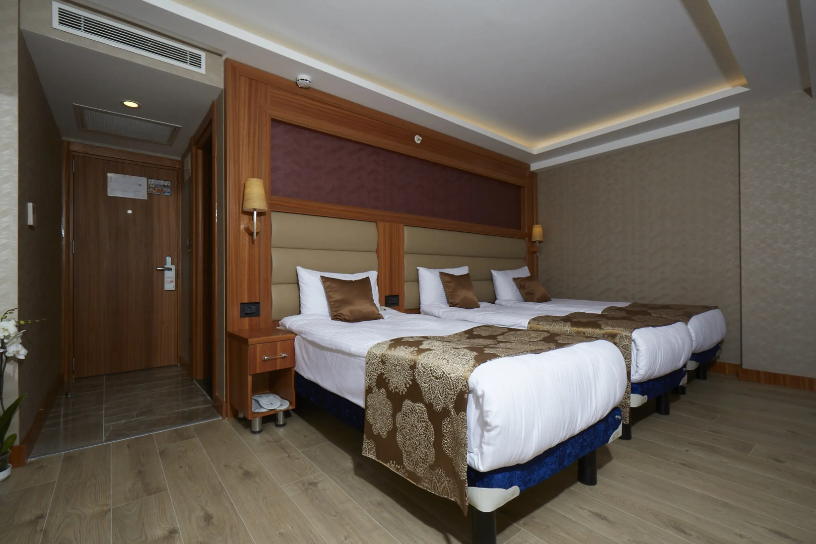 Photo - Ilkbal Deluxe Hotel & Spa