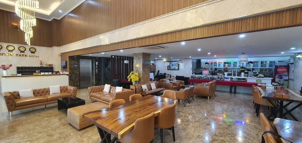 Photo - The River Park Hotel