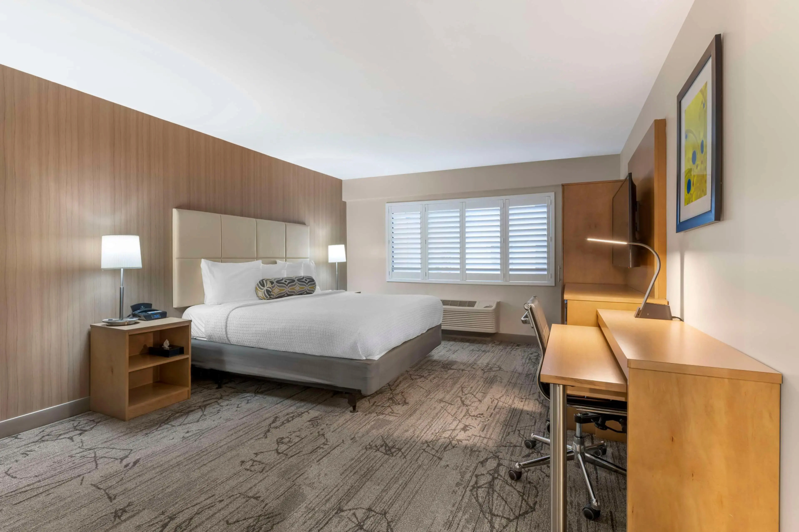 Photo - Best Western Red Coach Inn