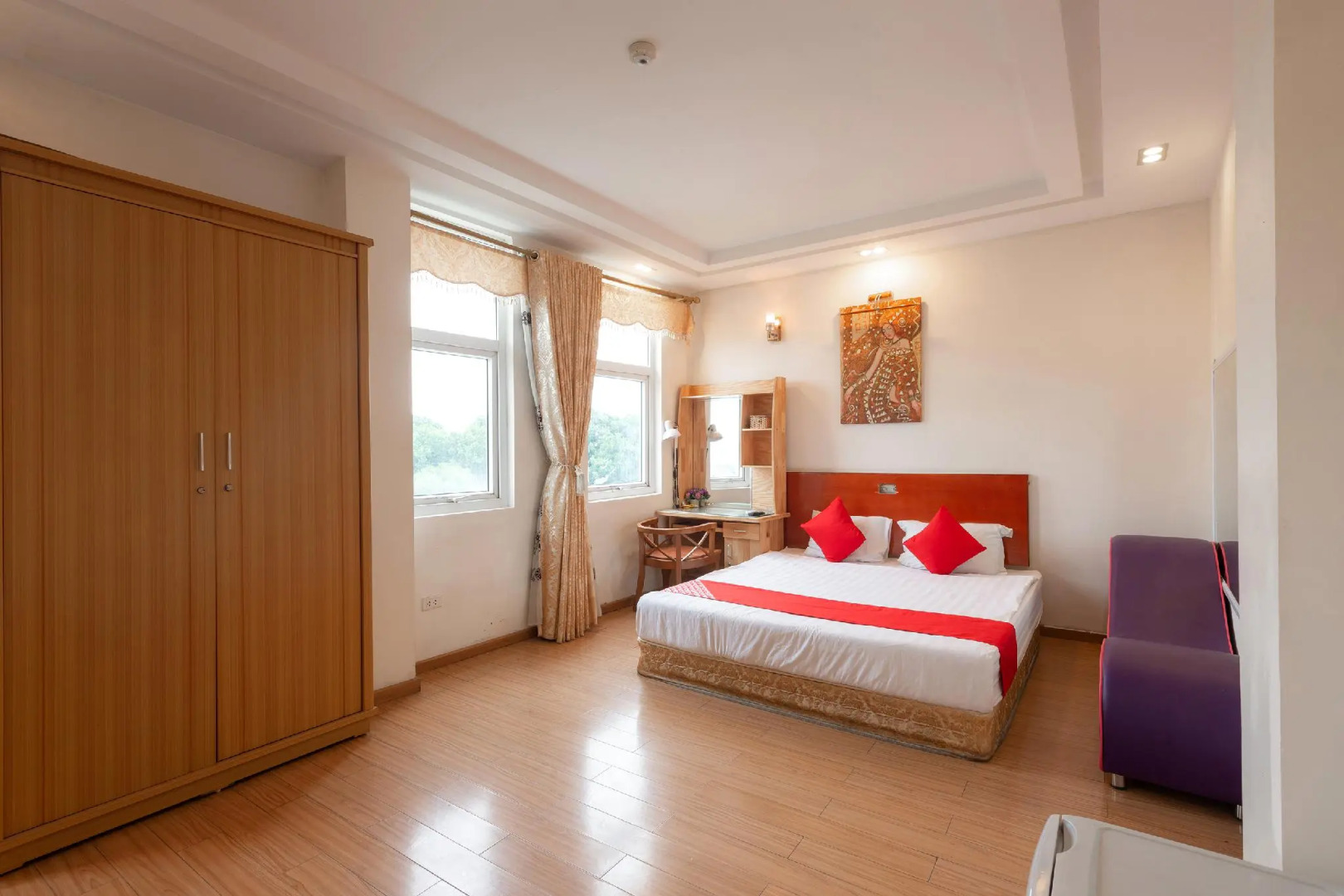 Foto - OYO 472 Lenka Hotel