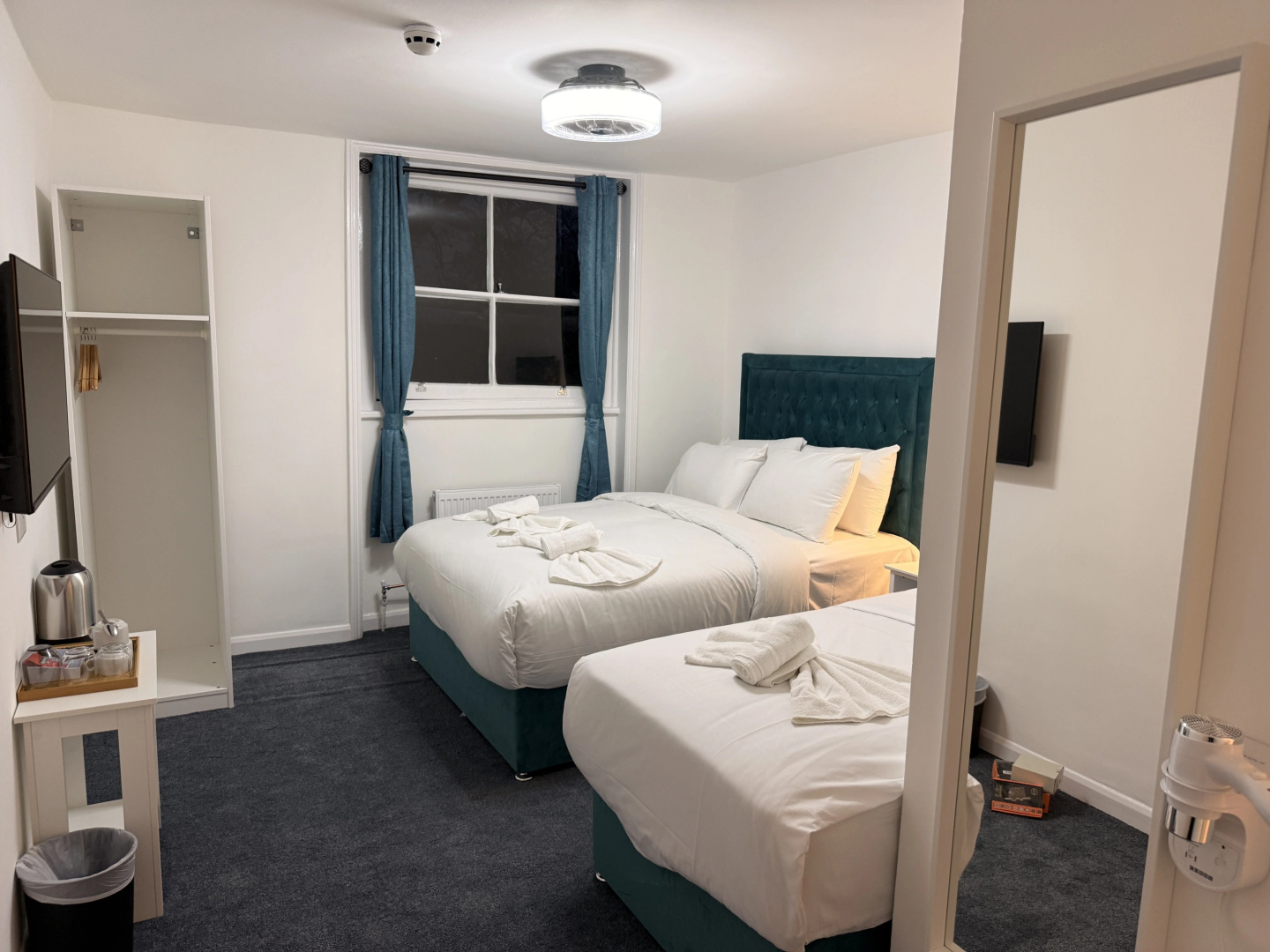 Photo - Whiteleys Hotel