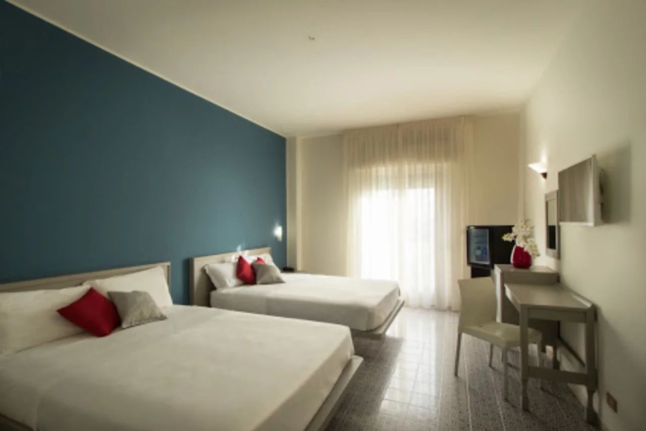 Photo - Saracen Sands Hotel & Congress Centre - Palermo