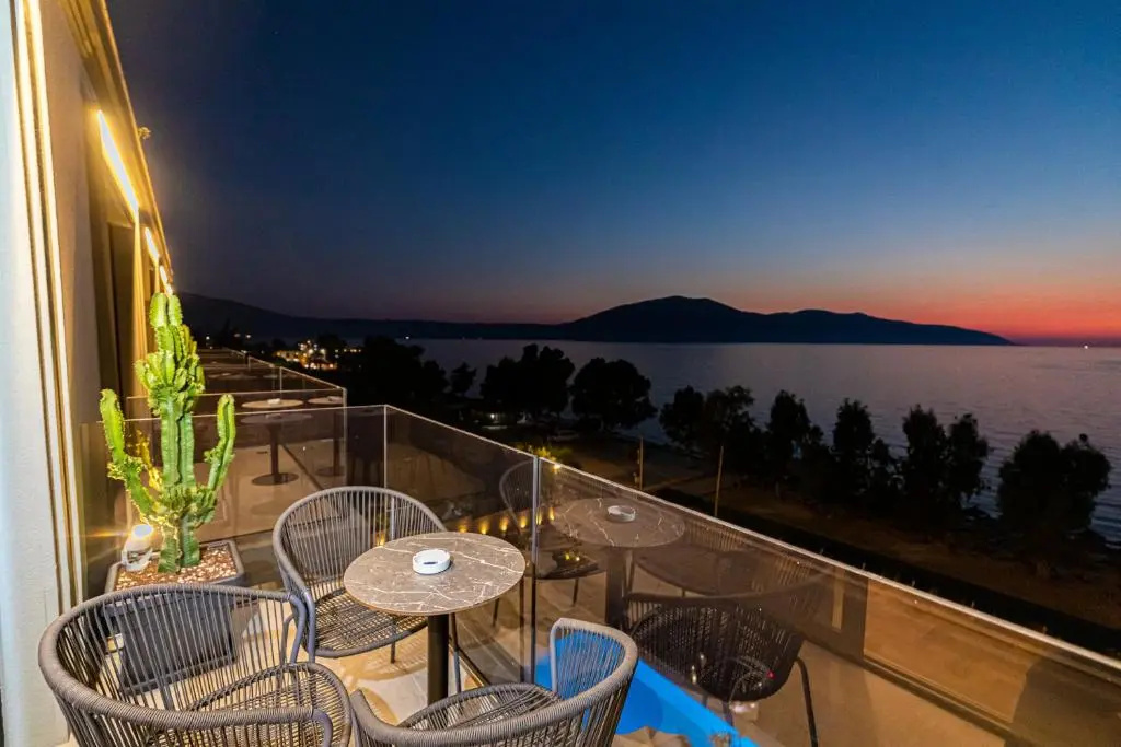 Photo - Mazarine Hotel