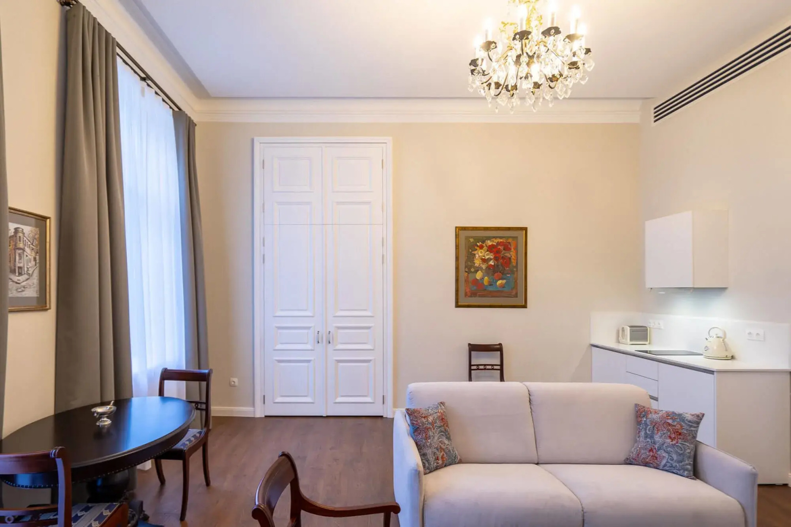 Foto - TIFLIS OPERA Aparthotel