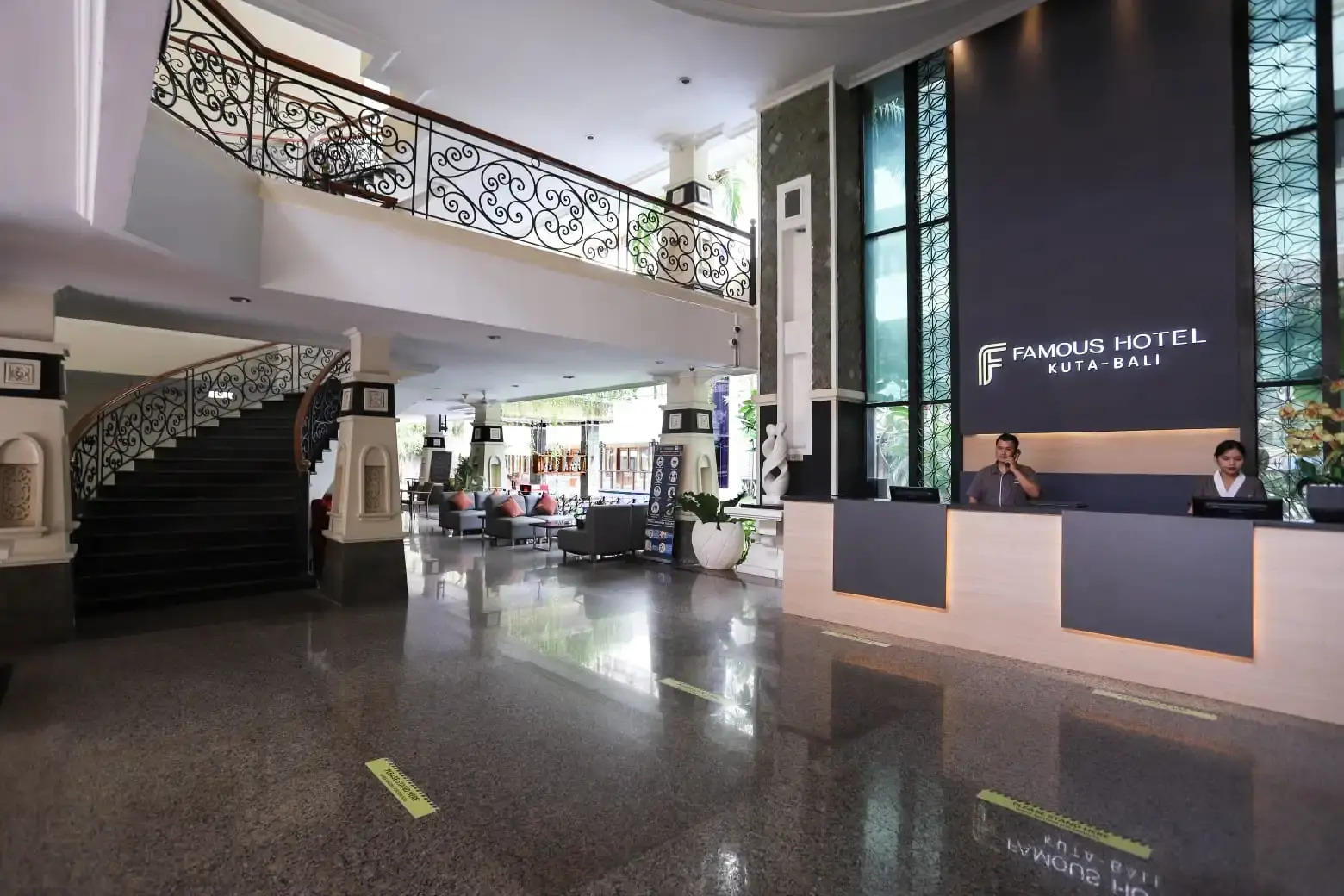 Photo - Famous Hotel Kuta Formerly Permata Kuta Hotel