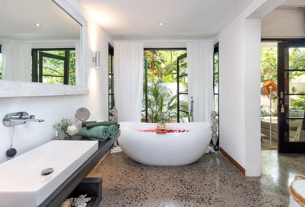 Photo - Villa Lora by Villa Finder