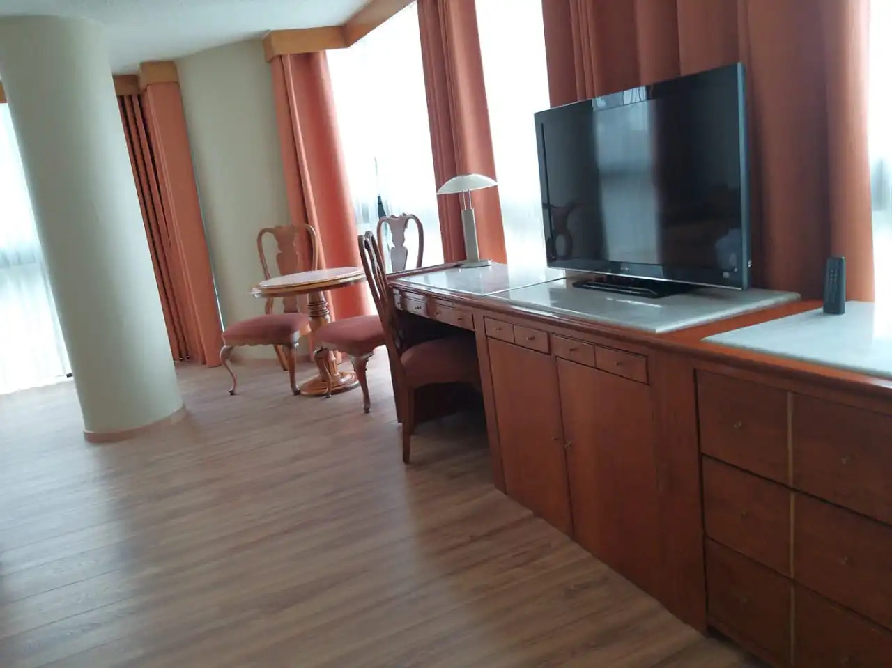 Foto - El Diplomatico