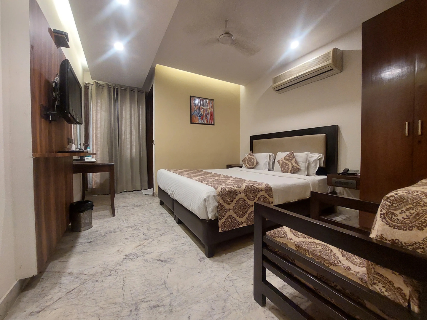 Foto - Hotel Kastor- Near Nehru Place