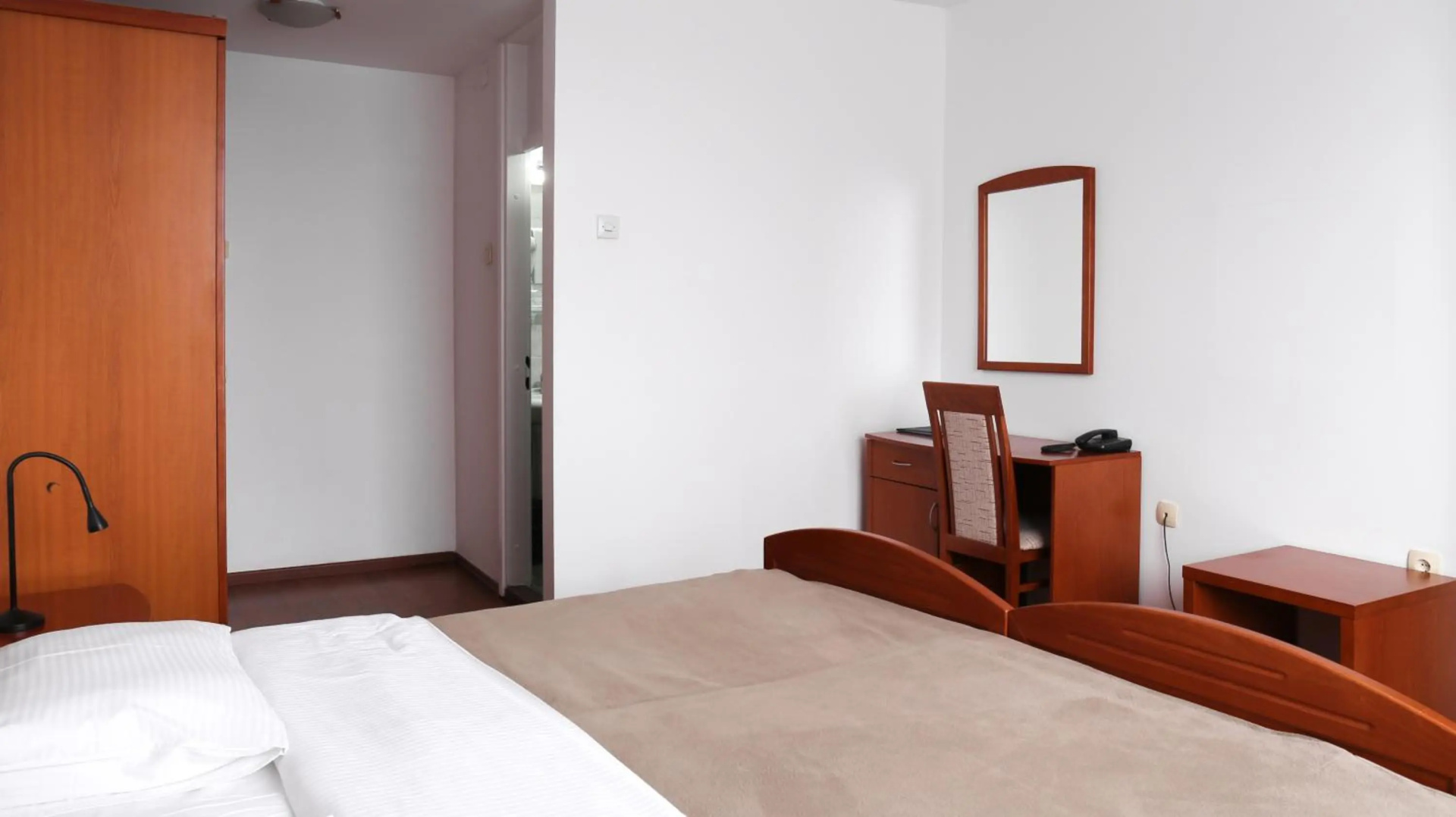 Photo - Hotel Srbija