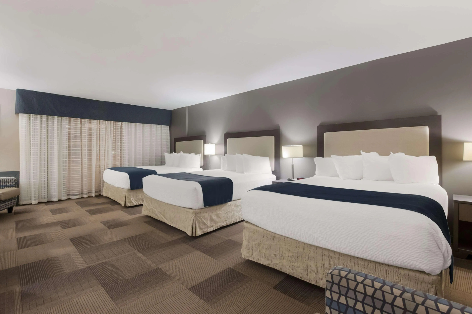 Photo - Best Western St. Catharines Hotel & Conference Centre