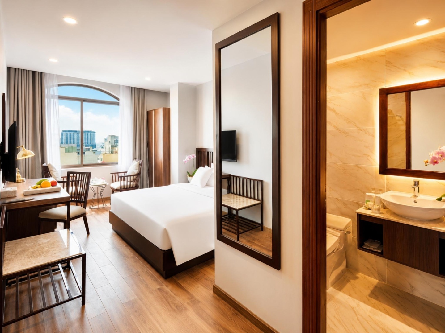 Photo - Happy Life Grand Hotel & Sky Bar