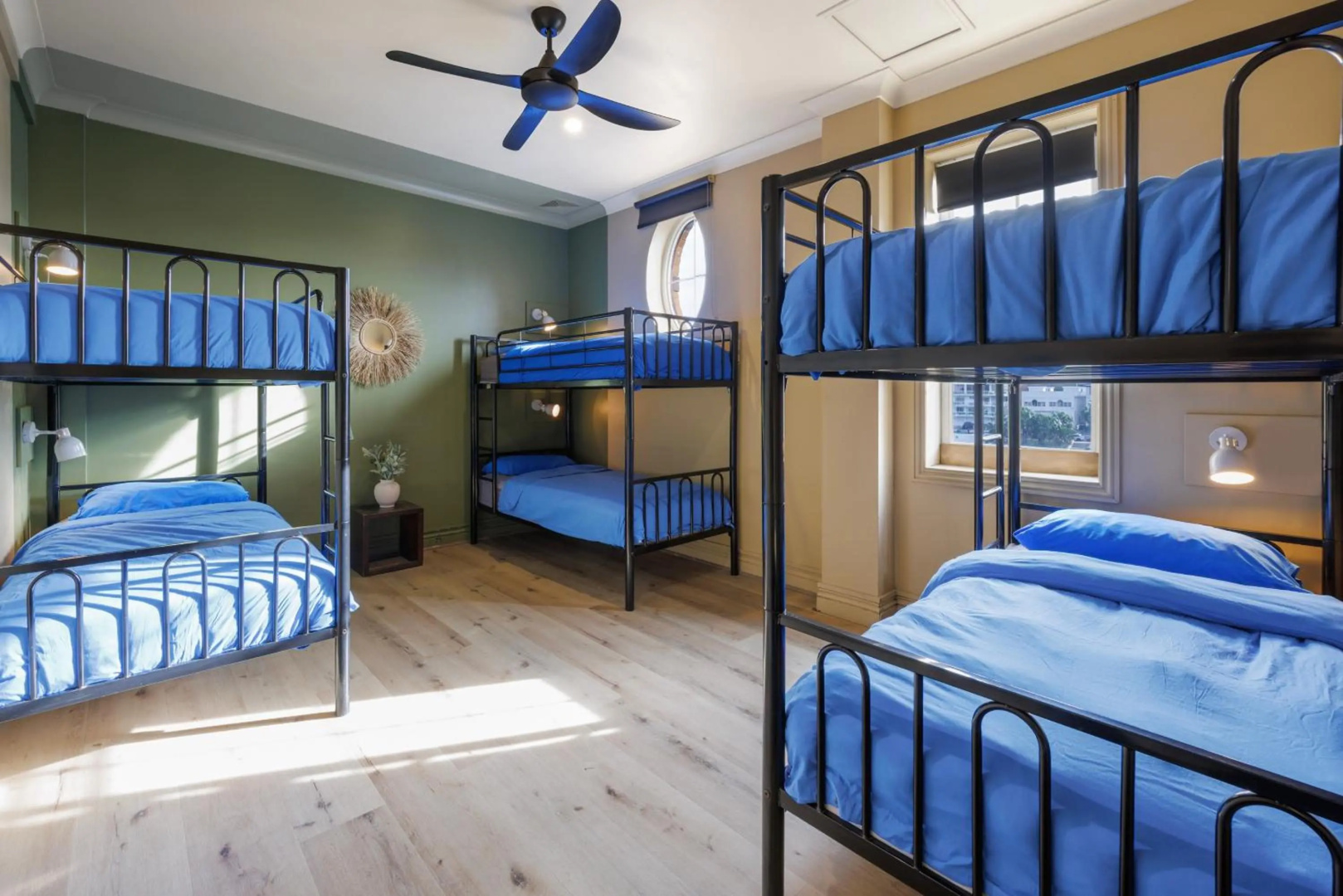 Photo - Mad Monkey Coogee Beach Hostel