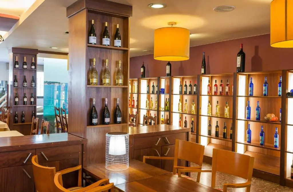 Photo - Hotel Restaurant Sant Pol