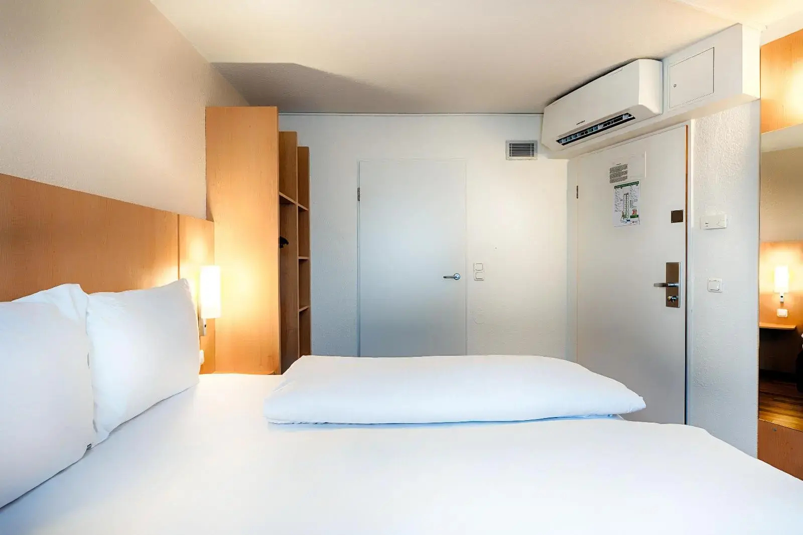 Foto - B&B Hotel Düsseldorf-Hbf