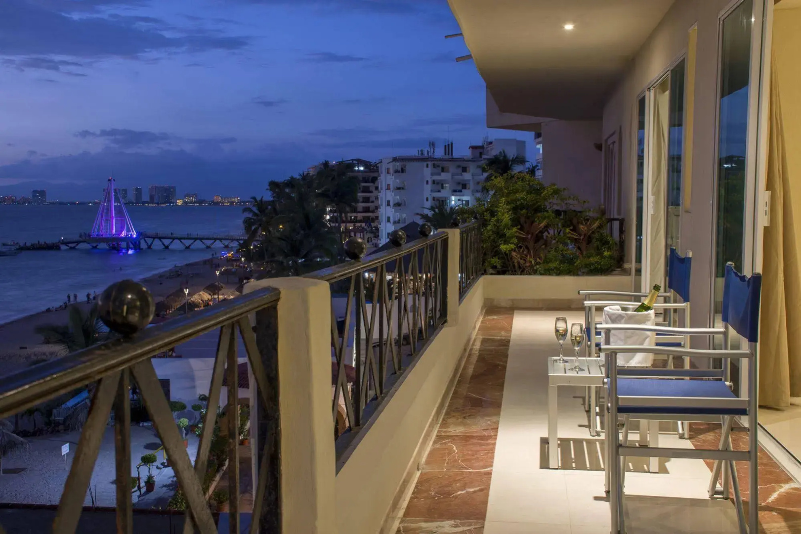 Photo - Blue Chairs Beachfront Resort Puerto Vallarta - Adults Only