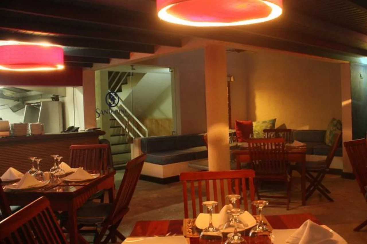 Foto - Hotel Santorini Express y Cabañas