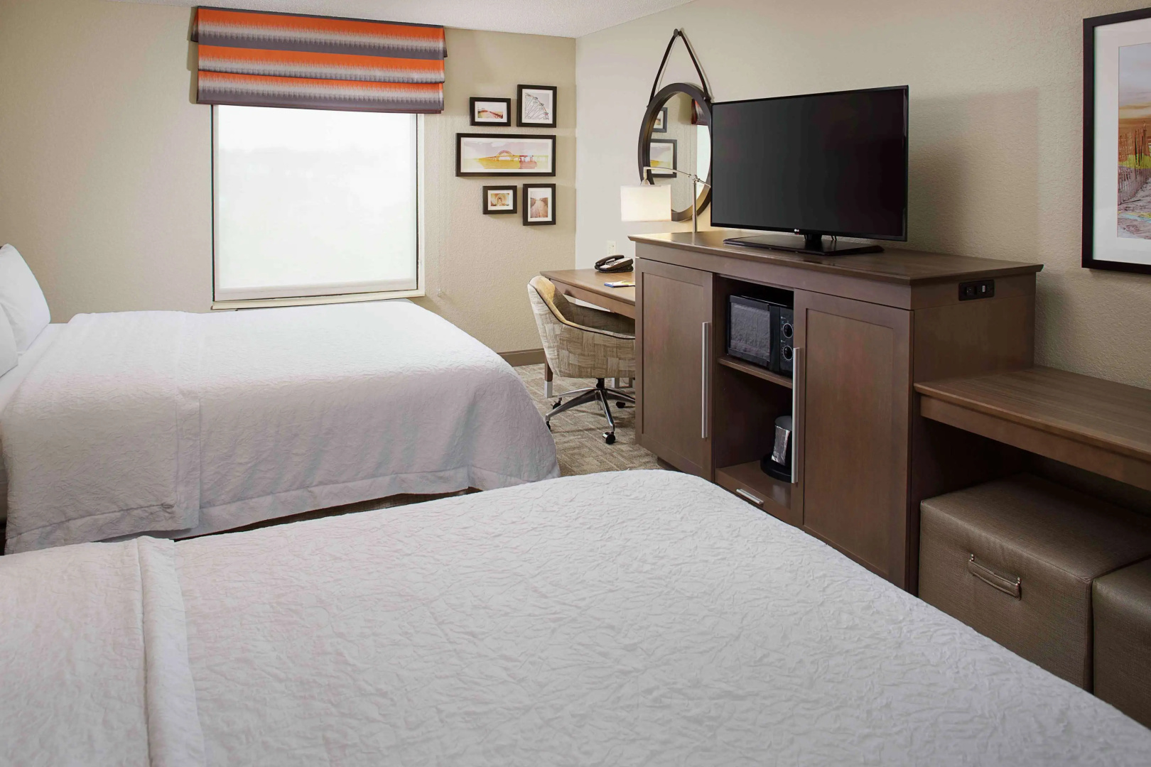 Photo - Hampton Inn Garden City Long Island